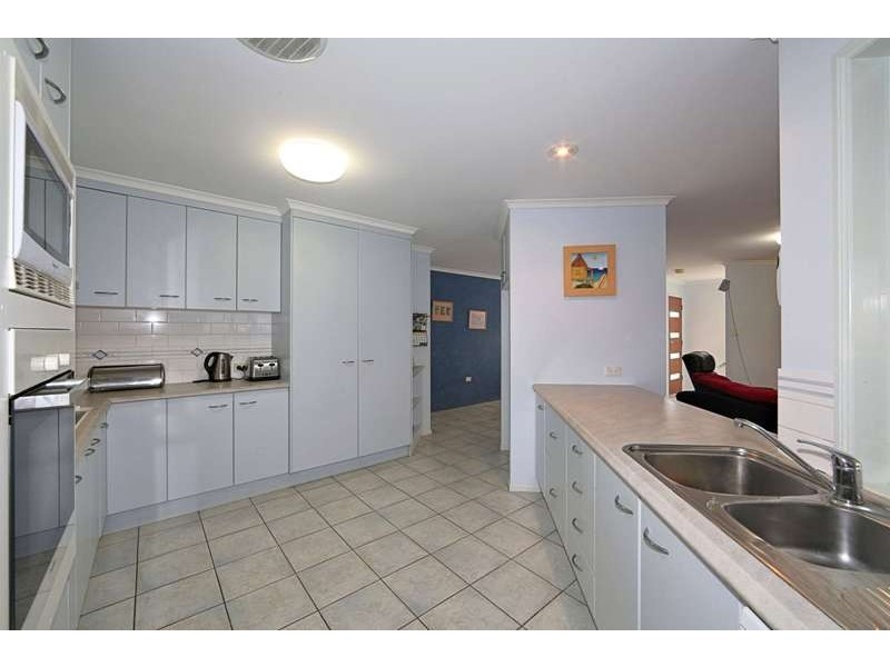 103 Greathead Road, Kepnock QLD 4670