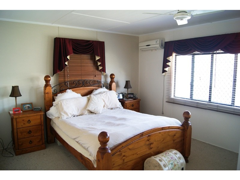 51 VASEY STREET, Avenell Heights QLD 4670