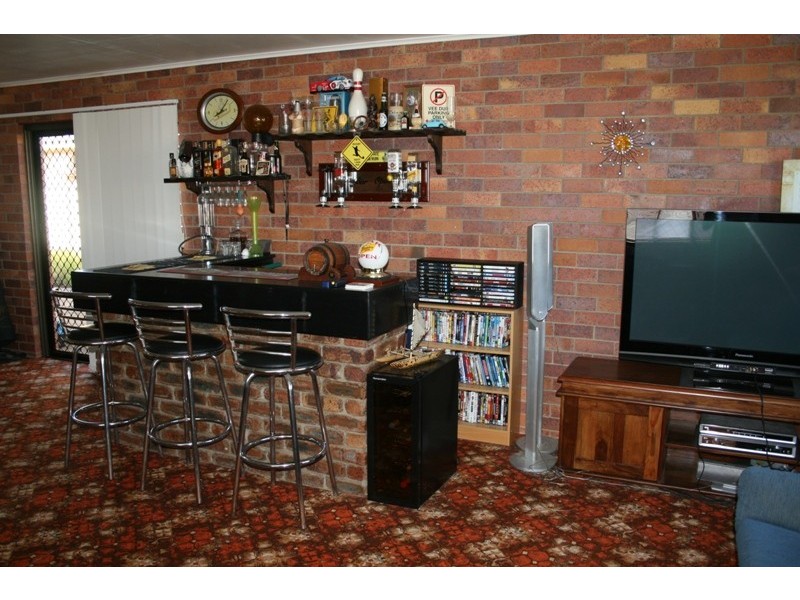 51 VASEY STREET, Avenell Heights QLD 4670