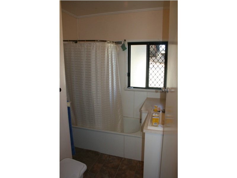 51 VASEY STREET, Avenell Heights QLD 4670