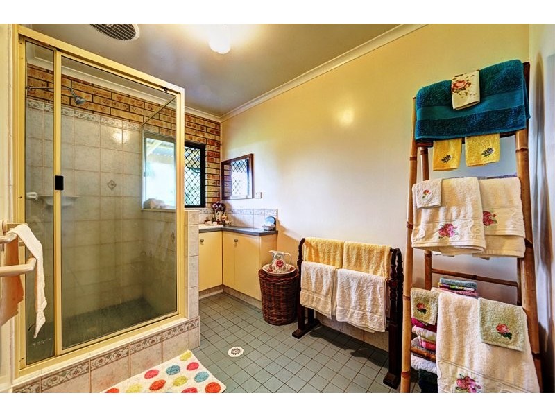 93 Knights Road, Moorland QLD 4670