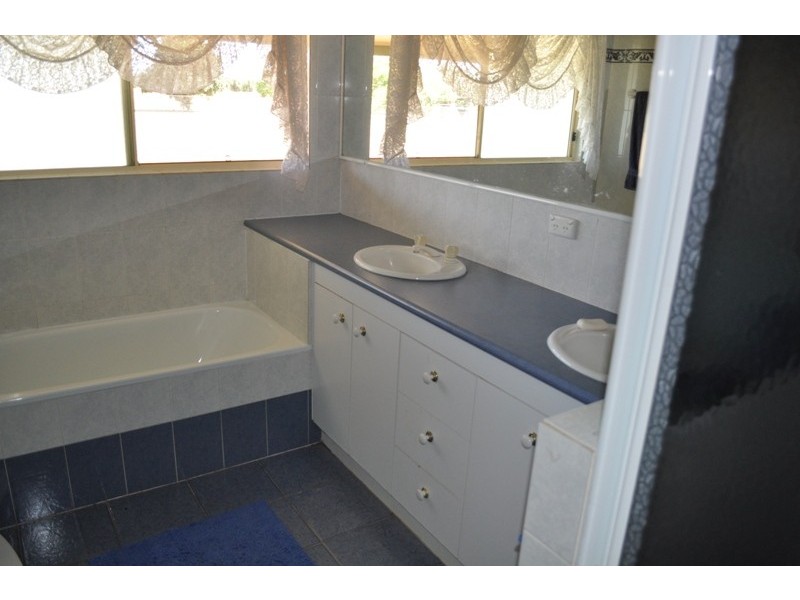34 Booloongie Road, Gooburrum QLD 4670
