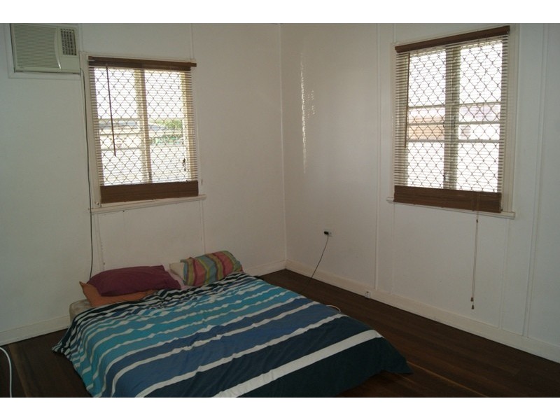 4 Auer Street, Kepnock QLD 4670