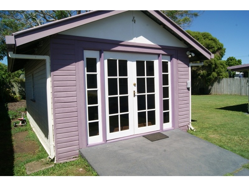 4 Auer Street, Kepnock QLD 4670