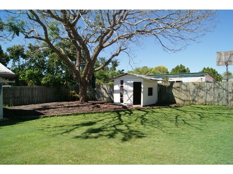 4 Auer Street, Kepnock QLD 4670