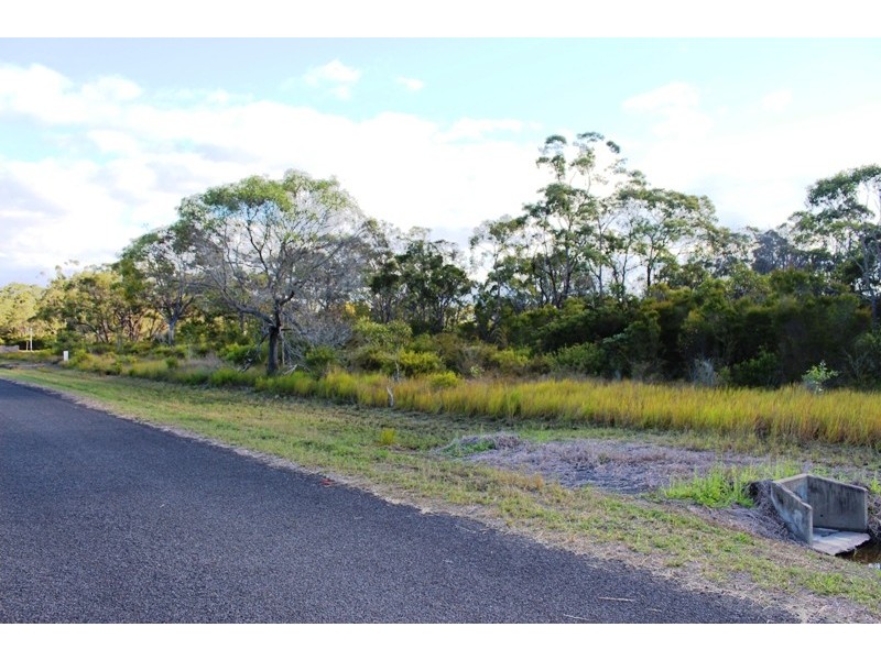 13 Dorron Court, Moore Park Beach QLD 4670