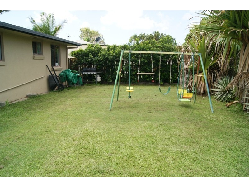 38a River Terrace, Millbank QLD 4670