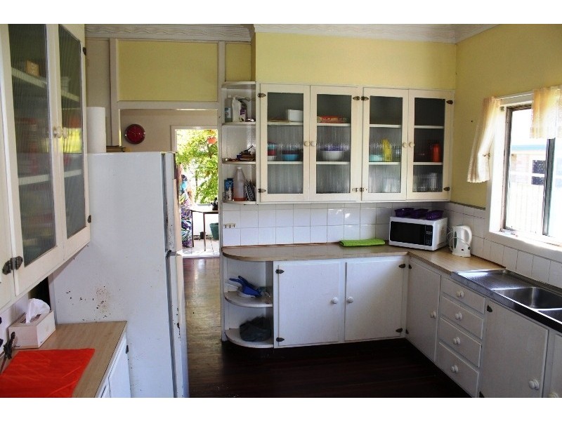 49 Montgomery Street, Svensson Heights QLD 4670