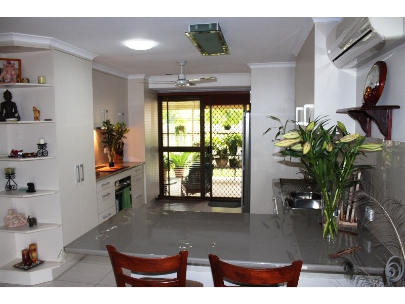 18a McLachlan Drive, Avenell Heights QLD 4670