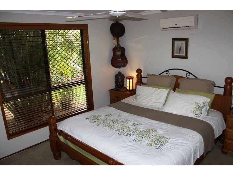 18a McLachlan Drive, Avenell Heights QLD 4670