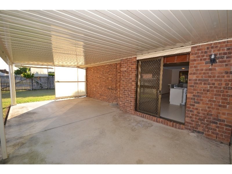 18a McLachlan Drive, Avenell Heights QLD 4670