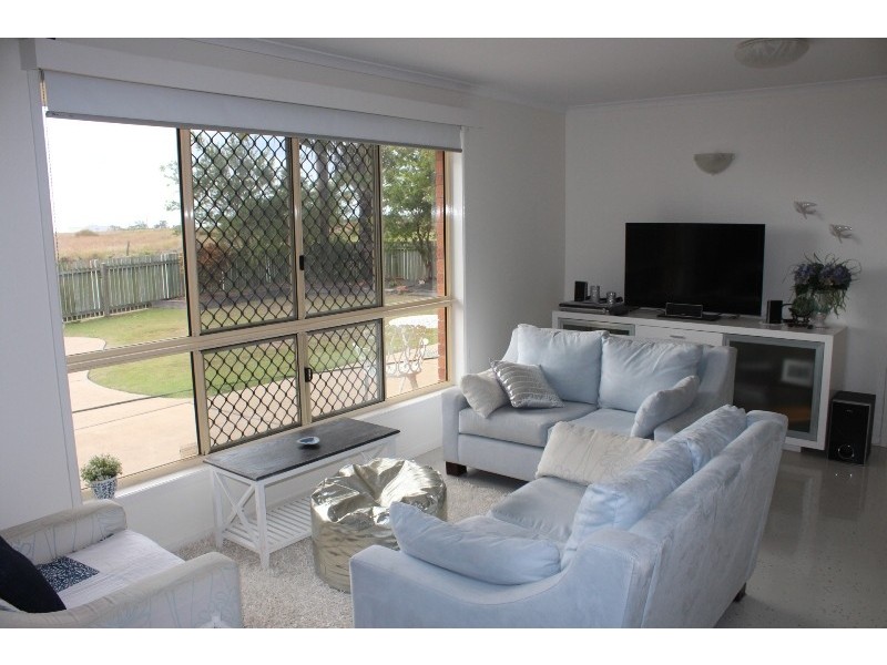 121 Shelley Street, Burnett Heads QLD 4670