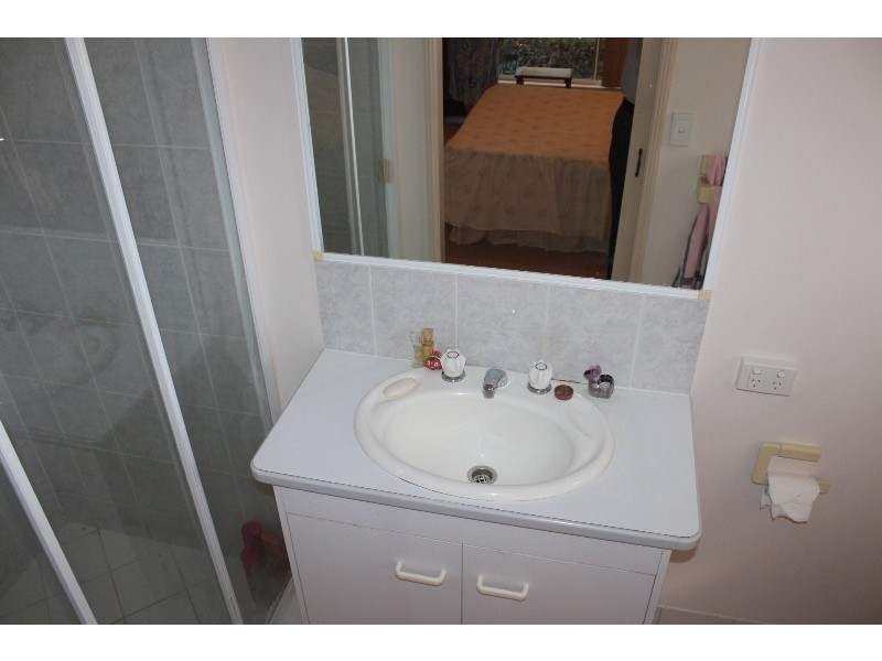 3 McRobbie Court, Kalkie QLD 4670