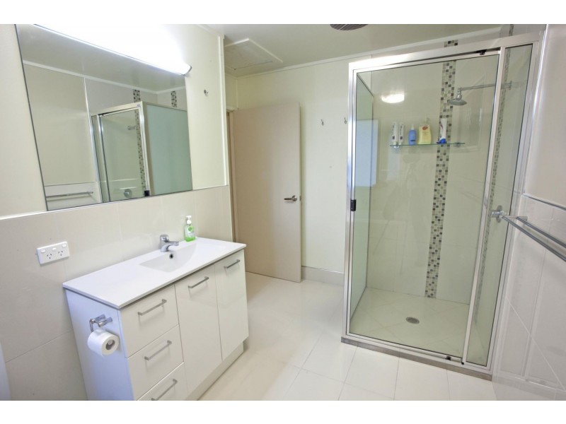 9 Thorburn Street, Svensson Heights QLD 4670