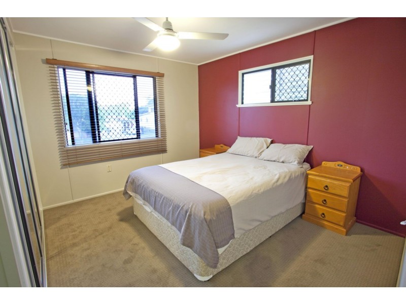 9 Thorburn Street, Svensson Heights QLD 4670