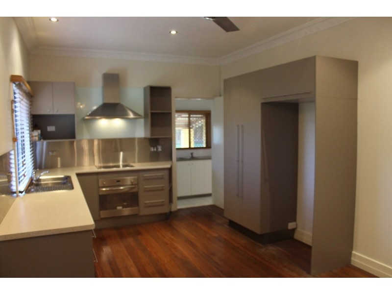 14 Cullen Street, Walkervale QLD 4670