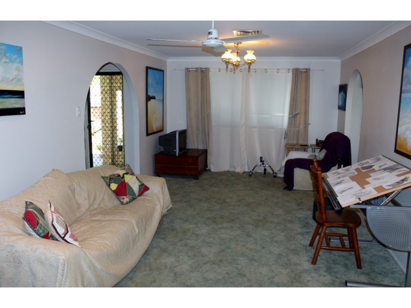 25 BRADY STREET, Avenell Heights QLD 4670