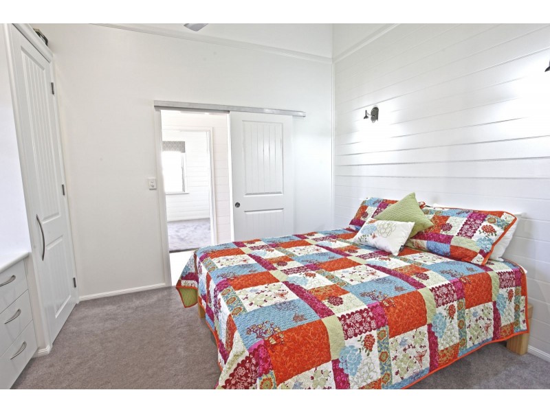 5 Pitt Street, Bundaberg South QLD 4670