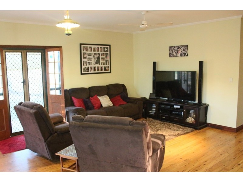 5 Monaro Court, South Bingera QLD 4670