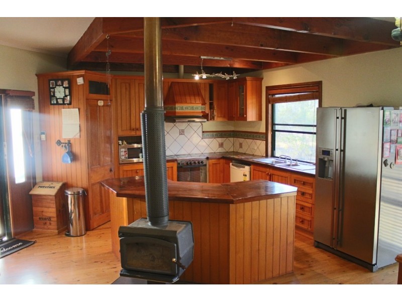 5 Monaro Court, South Bingera QLD 4670