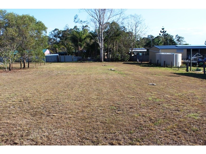 8 Lund Street, Avondale QLD 4670