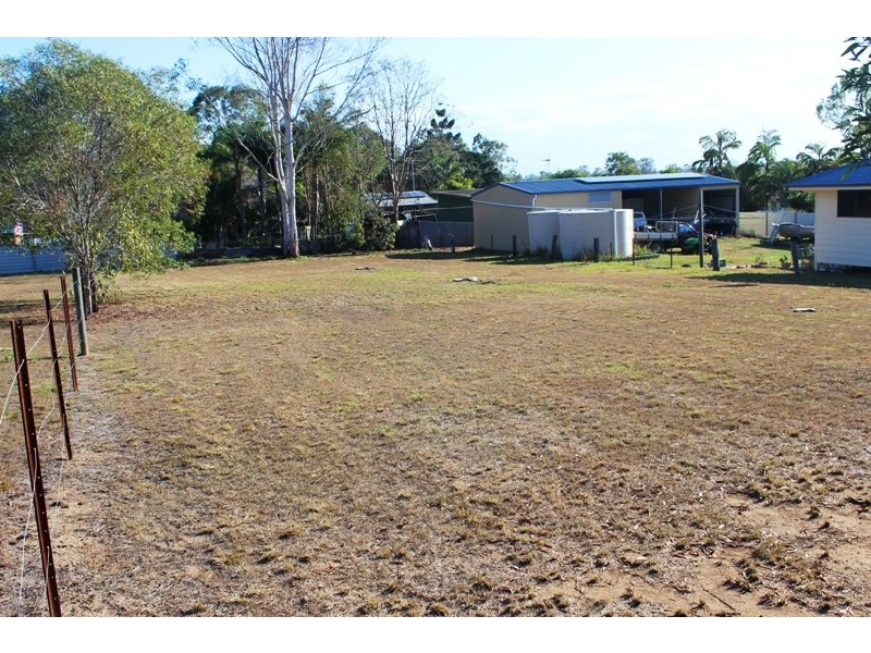 8 Lund Street, Avondale QLD 4670