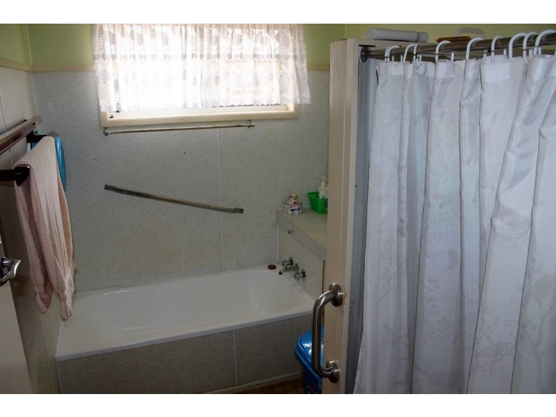 16 Hampson Street, Millbank QLD 4670