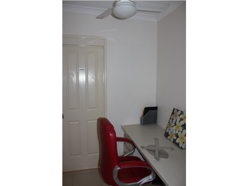 6 Glenmorris Street, Walkervale QLD 4670