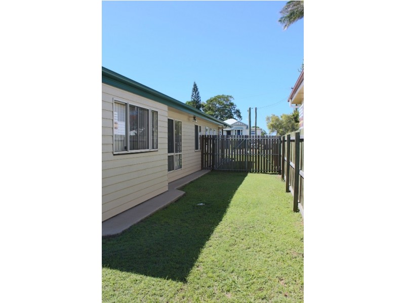 6 Glenmorris Street, Walkervale QLD 4670