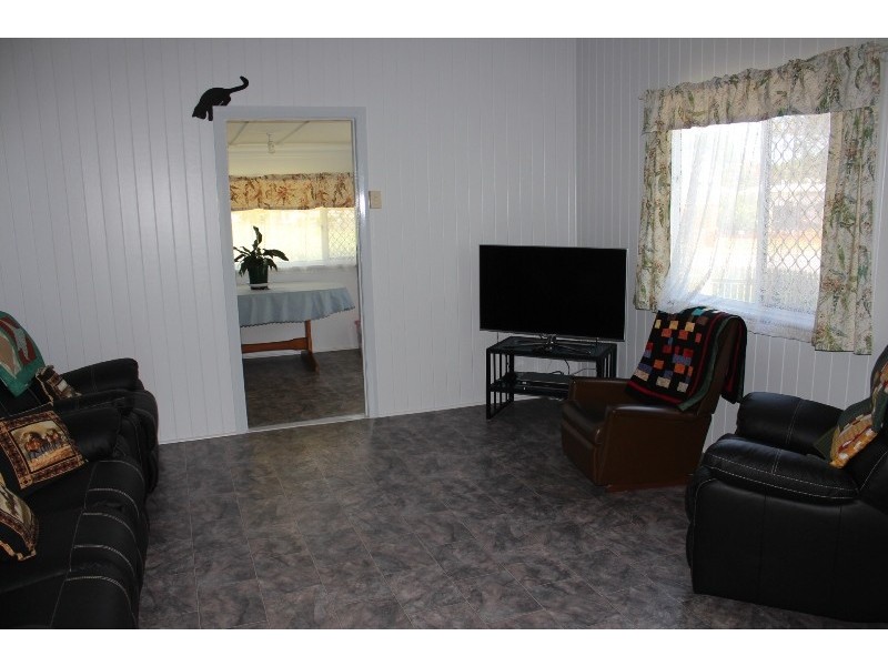 13 Agnes Street, Bundaberg North QLD 4670