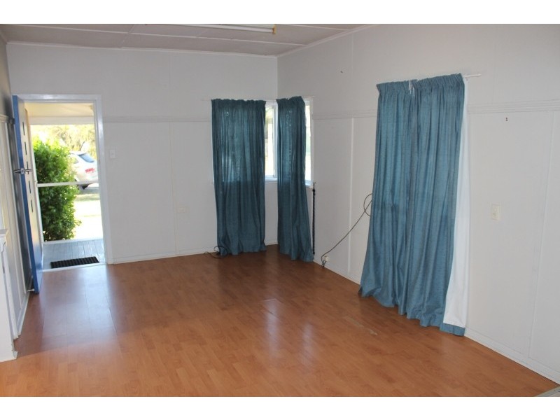 6 Windermere Street, Walkervale QLD 4670