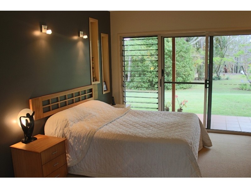 5 Willdora Drive, South Bingera QLD 4670