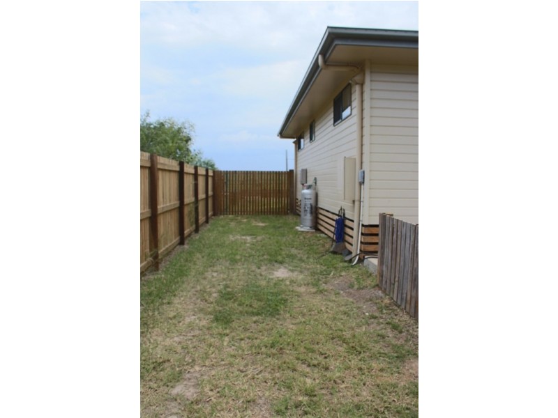 28 Church Street, Childers QLD 4660