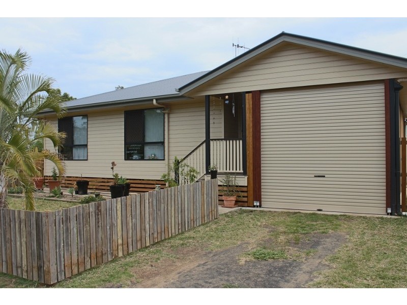 28 Church Street, Childers QLD 4660