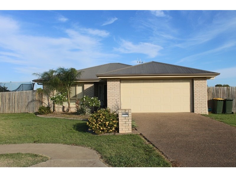 22 Hopton Place, Bundaberg North QLD 4670