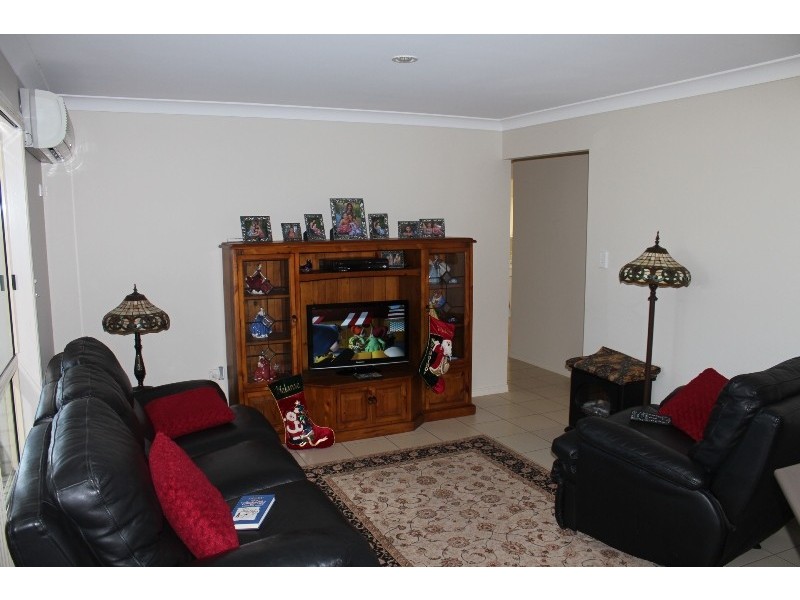 22 Hopton Place, Bundaberg North QLD 4670