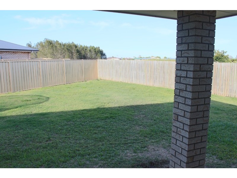 22 Hopton Place, Bundaberg North QLD 4670