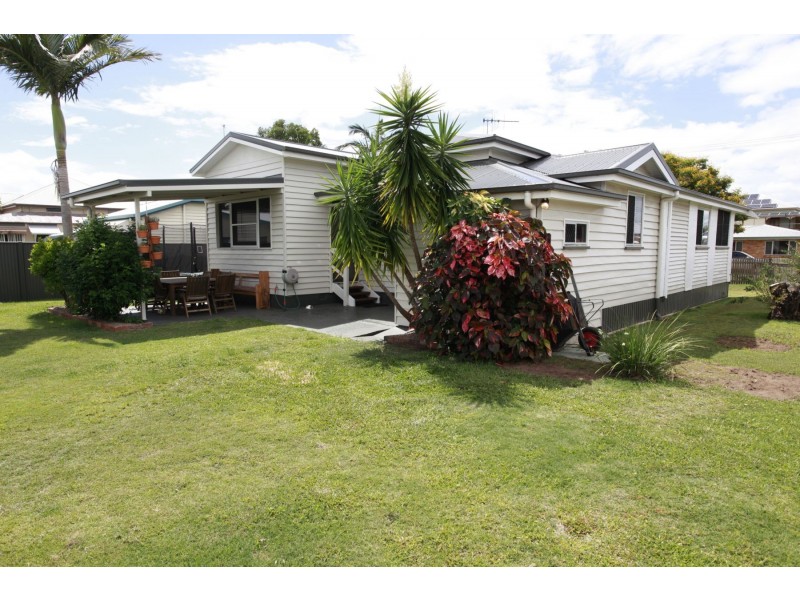 17 Curtis Street, Bundaberg South QLD 4670