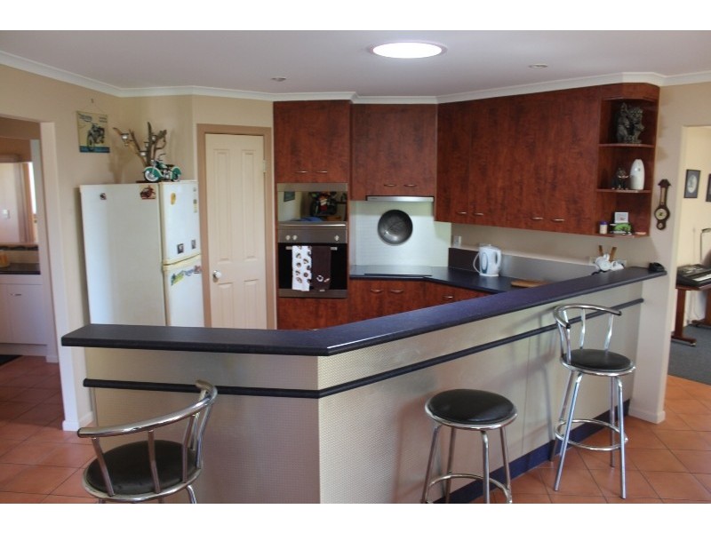 15 Brighton Close, Bundaberg North QLD 4670