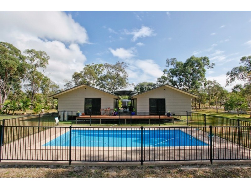 52 Tammy Road, Moore Park Beach QLD 4670