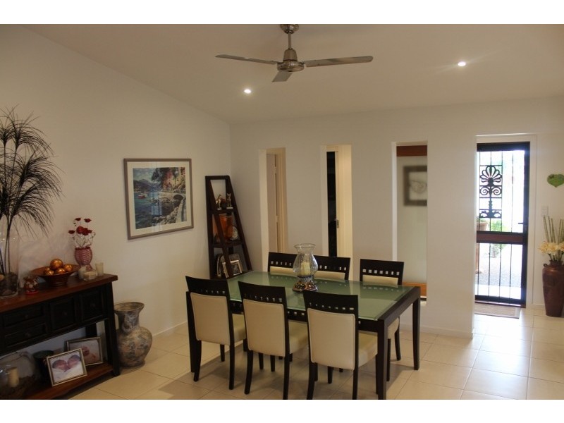 10 Sarra Place, Bundaberg East QLD 4670