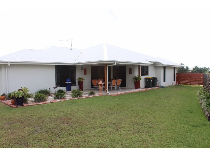 10 Sarra Place, Bundaberg East QLD 4670