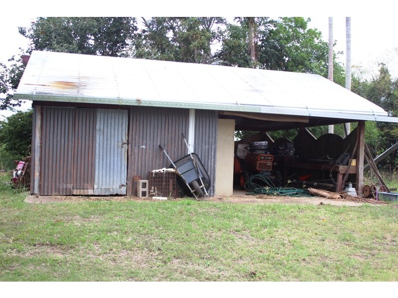 132 Hairs Road, Bungadoo QLD 4671