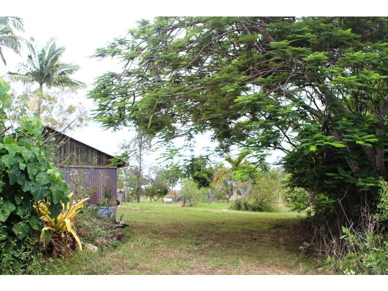 132 Hairs Road, Bungadoo QLD 4671