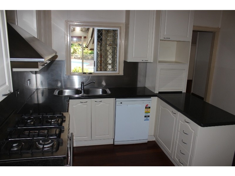 21 Svensson Street, Svensson Heights QLD 4670