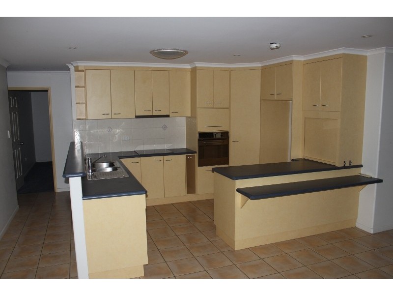 1/13 Grimstead Street, Bundaberg West QLD 4670