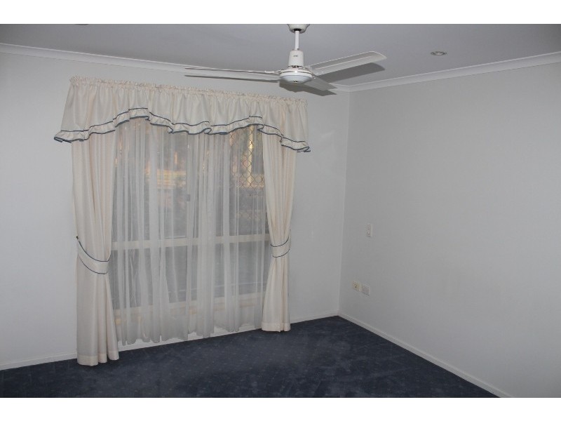 1/13 Grimstead Street, Bundaberg West QLD 4670