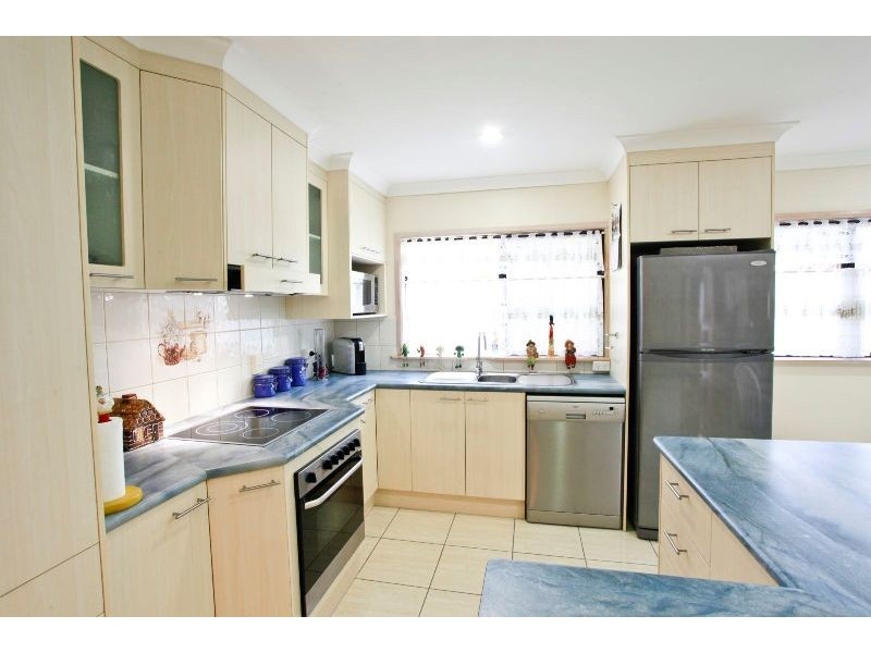 15 Martins Court, Qunaba QLD 4670