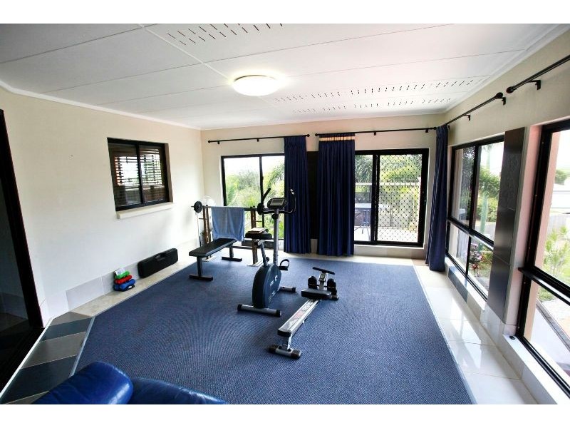 15 Martins Court, Qunaba QLD 4670