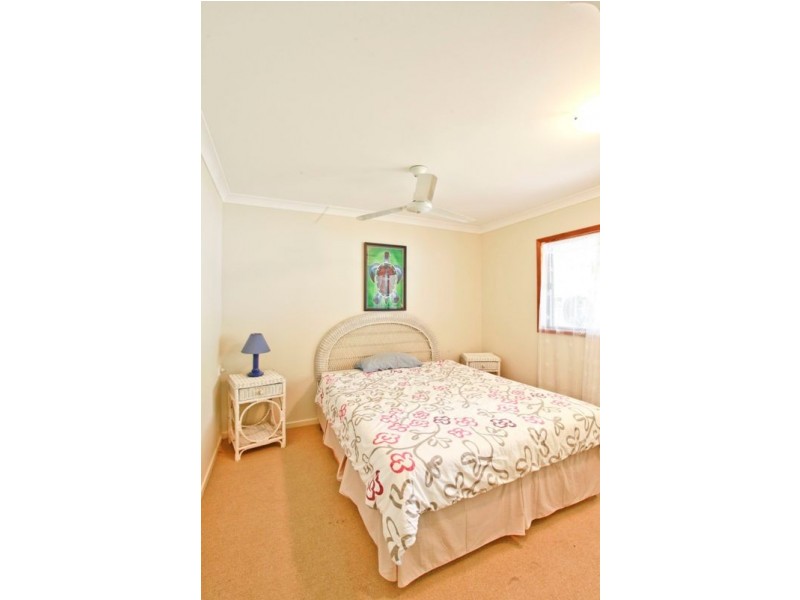 15 Martins Court, Qunaba QLD 4670